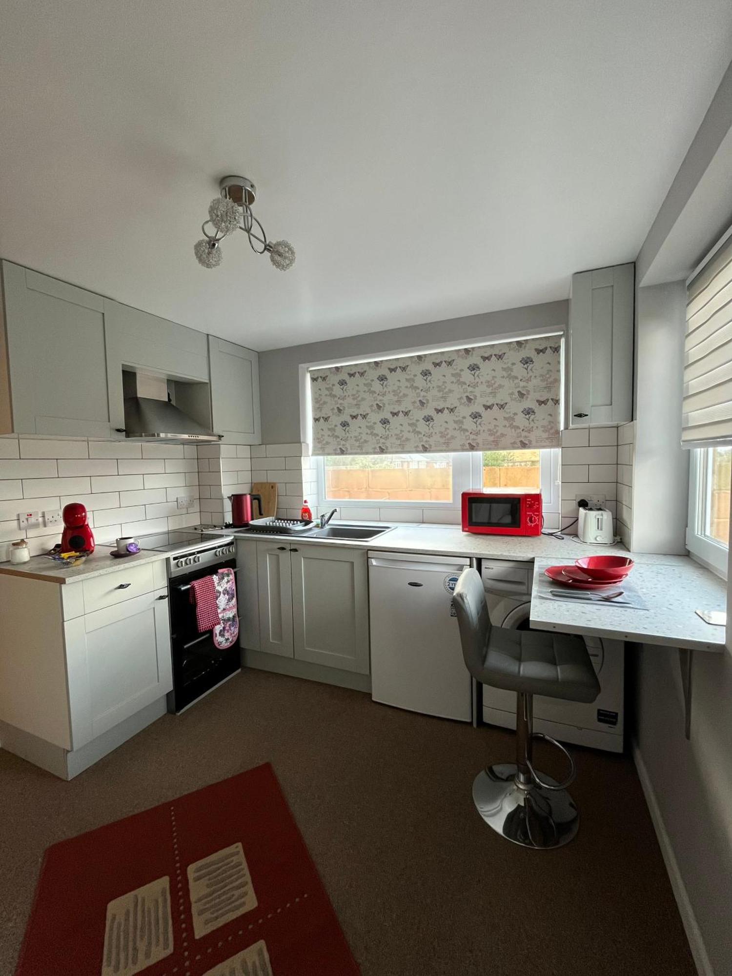 Quest Fulfiller - Near General Hospital, Free Parking & Garden Apartment Southampton Exterior photo